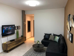 beautiful apartment near ״Baha’i gardens״ and Beni Zion״ hospital and